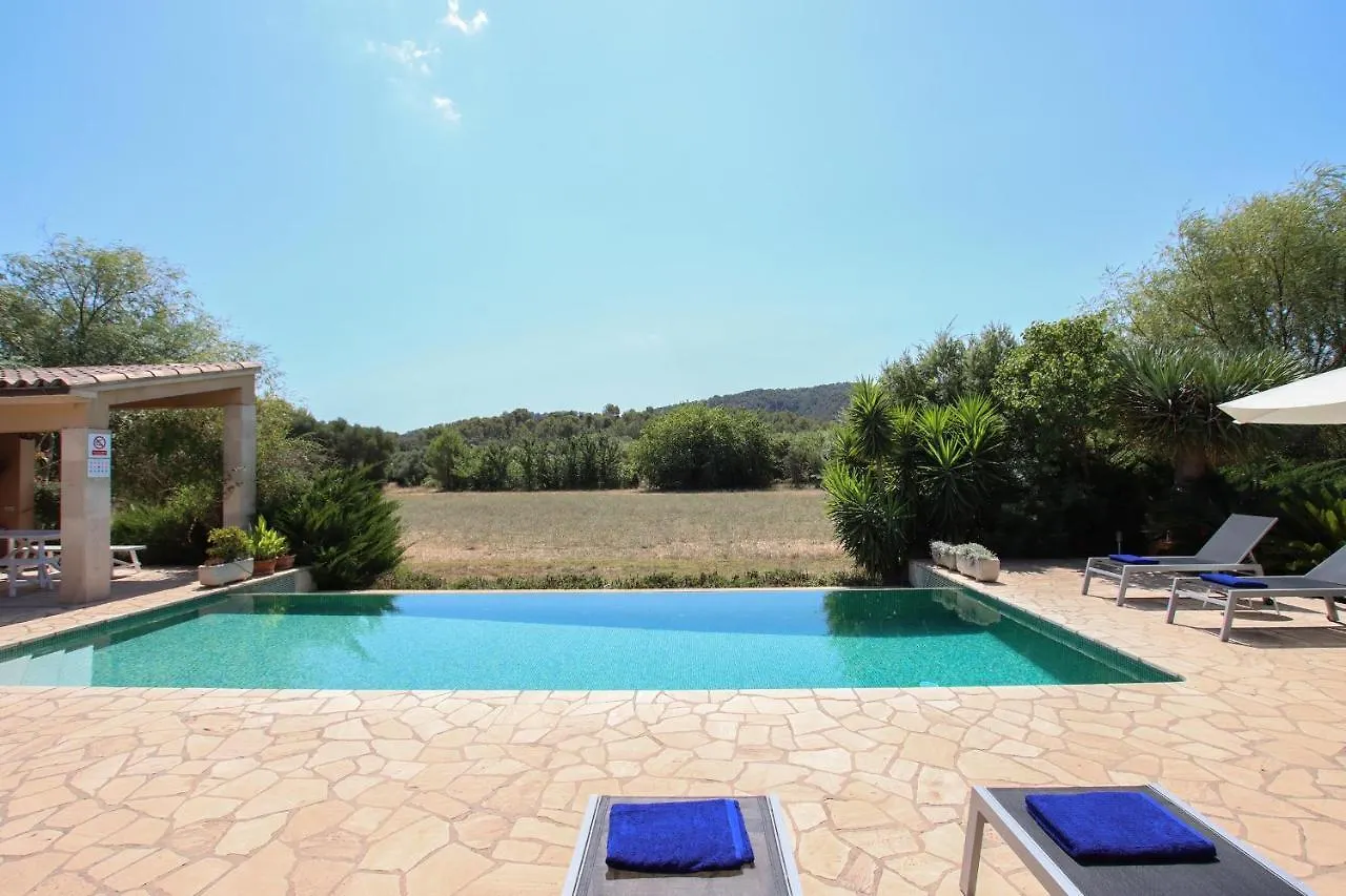Villa Mares Pollenca Spain